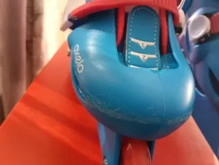 Patines ajustables para niñ@s poquísimo uso.