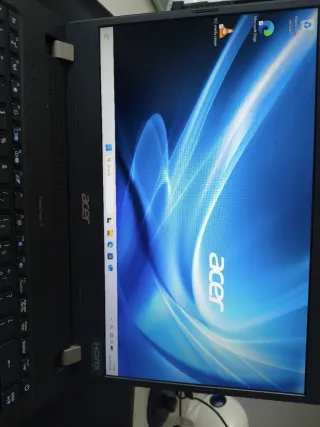 Acer Travelmate P14 Intel Core i3