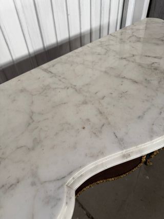 Consola Mármol y Madera con Detalles Dorados