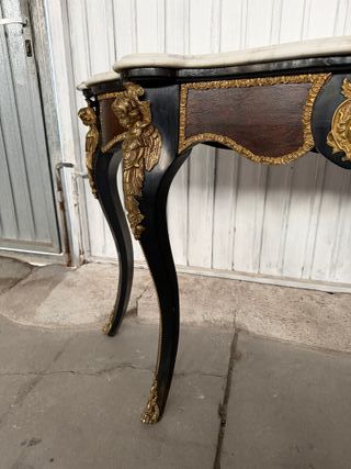 Consola Mármol y Madera con Detalles Dorados