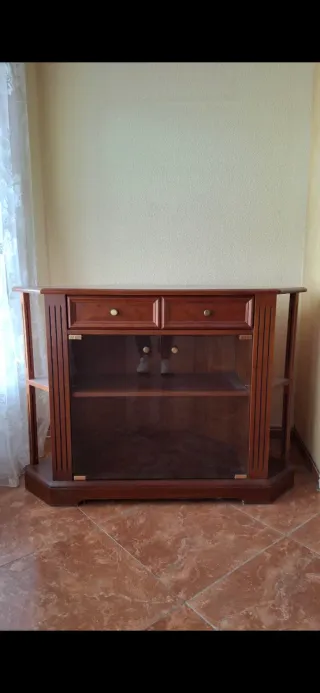 Mueble TV madera 108x80
