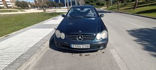 Mercedes-Benz  CLK 2004