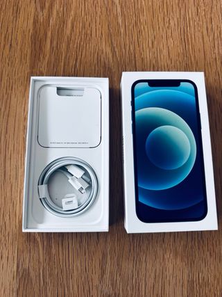 iPhone 12 blu 128GB + custodia e cavo