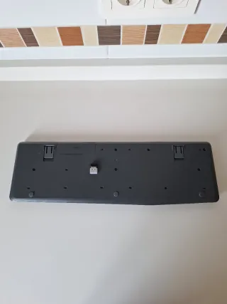 Teclado Logitech K235 Negro/Gris