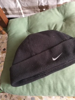 Cappello pile Nike nero