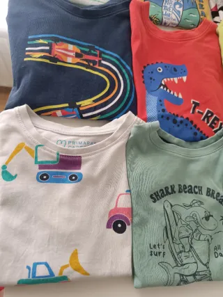 Lote 9 camisetas niño 3/4 años