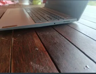 Portátil Lenovo IdeaPad 3 AMD 3020e Plata