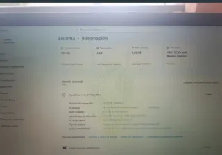 Portátil Lenovo IdeaPad 3 AMD 3020e Plata