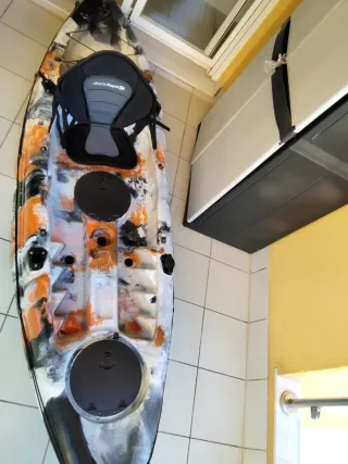 Kayak con asiento y palas