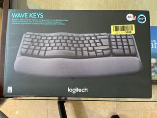 Teclado ergonómico logitech versión alemán