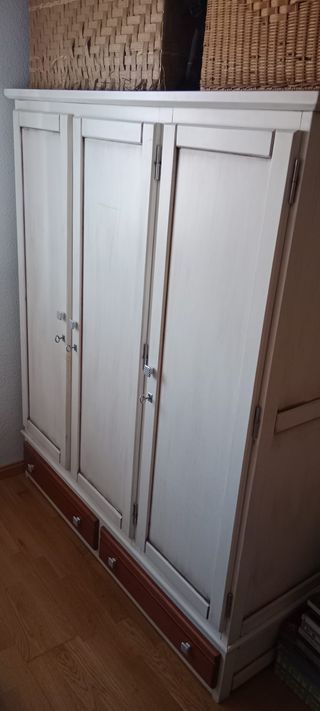 Dormitorio completo madera maciza