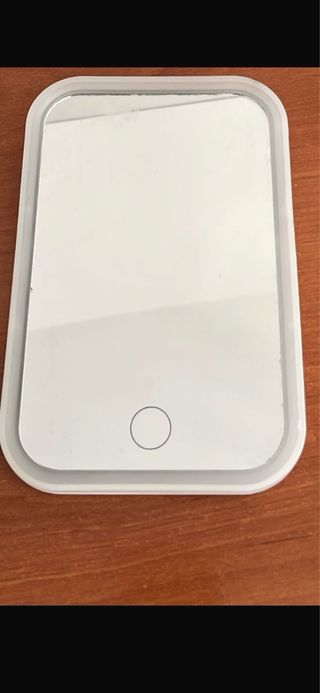 Espejo de mano con luz