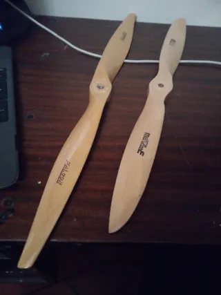 Eliche 17x8 18x8 per elettrico