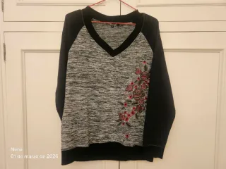 Jersey Koroshi bordado floral