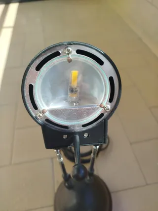 Flexo de iluminación negro