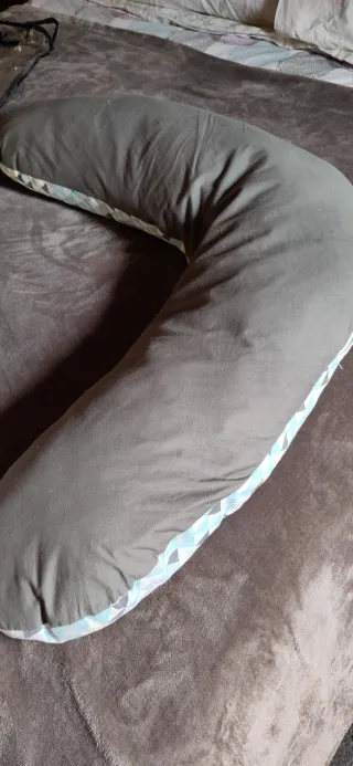 Cojín de lactancia triangular