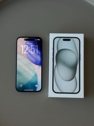 iPhone 15 128GB Caja y Accesorios