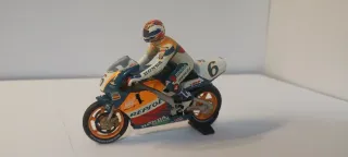 4 Modellini di moto da competizione