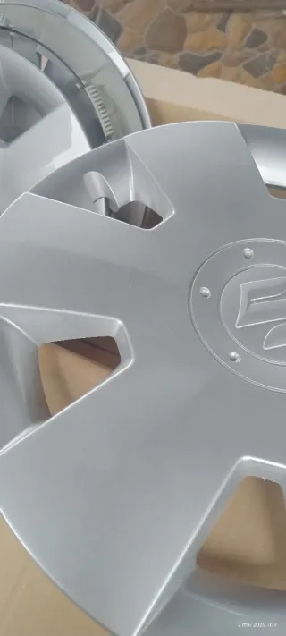 4 Tapacubos Suzuki Swift 15 NUEVOS!