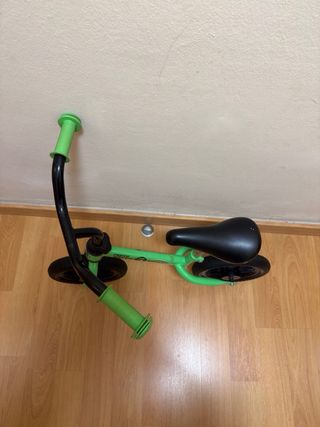 Bicicleta sin pedales Chicco First Bike (2-5 años)