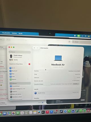 MacBook Air M4 10-Core 256GB Medianoche