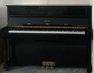 Piano vertical Essex