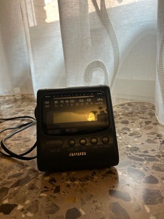 Reloj despertador Aiwa negro