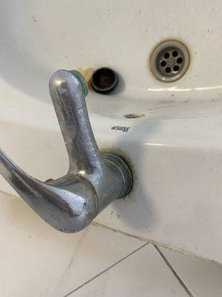 Lavabo de porcelana blanco
