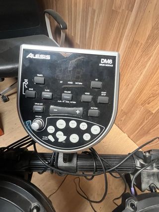 Batería Electrónica Alesis