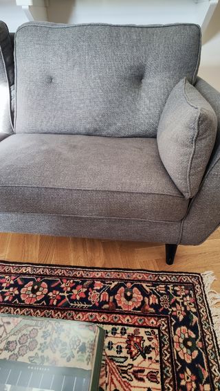 Coppia divani grigi in tessuto