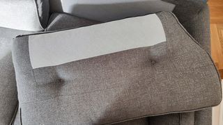 Coppia divani grigi in tessuto