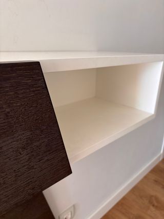 Mueble de entrada con espejo