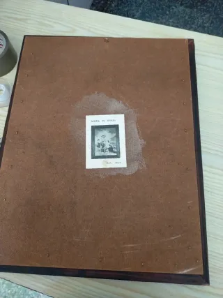 Cuadro decorativo de tela y madera