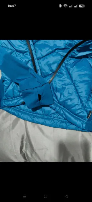 Chaqueta deportiva Oysho azul