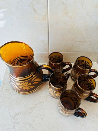 Juego Jarra y 5 Vasos Vintage Dorado