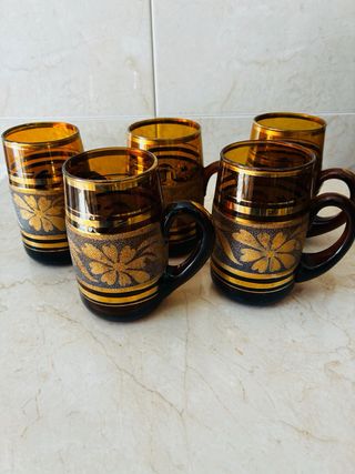 Juego Jarra y 5 Vasos Vintage Dorado