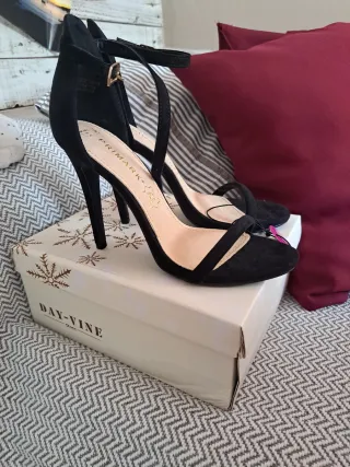 Sandalias tacón negras Primark Talla 38