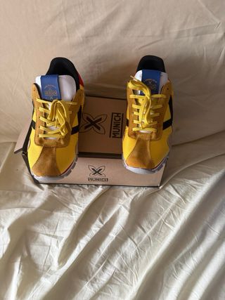 Zapatillas Munich Nuevas Talla X