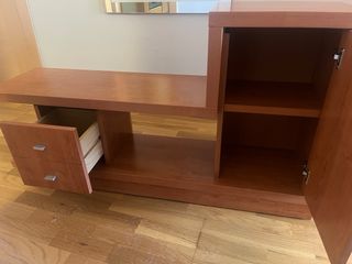 Mueble consola con espejo grande de madera