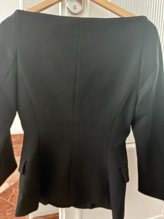 Chaqueta/blazer negra cuello barco. Oportunidad!
