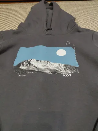 Sudadera Hoodie Marca KOT Diseño Montaña Itxina S