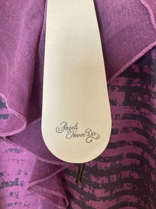 Blusa sin mangas morada y negra Talla XS