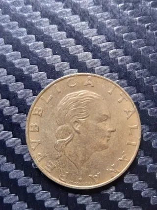 Moneta 200 Lire Carabinieri 1814-1994.