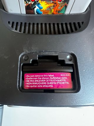 Nintendo 64 + Pokemon Stadium 2