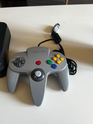 Nintendo 64 + Pokemon Stadium 2