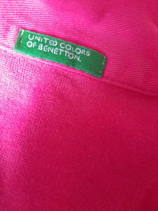 Camiseta Benetton niña rosa y sudadera gris