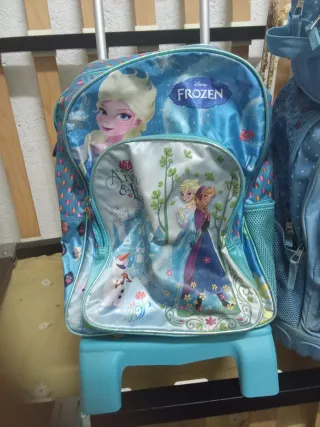 Lote 3 Mochilas Escolares Frozen y Pepe Jeans