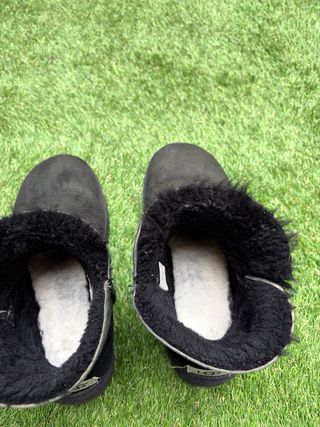 Botines UGG Negros Mujer, número 40