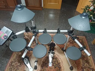 Batería Electrónica Yamaha DTXplorer