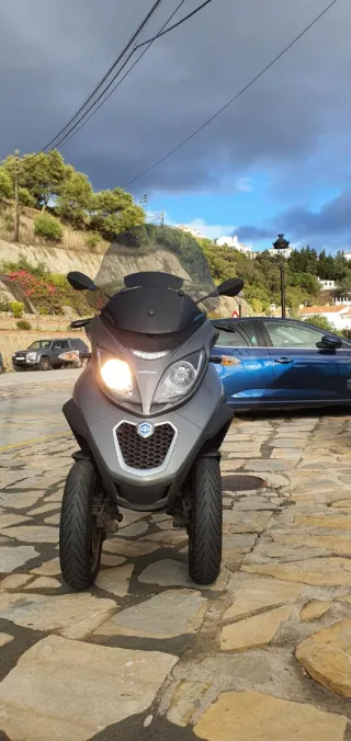 Piaggio MP3 500 LT Gris